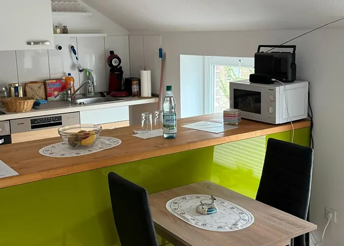 Schoenes In Oldenburg-osternburg Lejlighed *